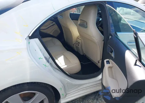 2017 Mercedes-Benz Cla 250 4Matic z USA, uszkodzony, nr VIN WDDSJ4GB2HN441699